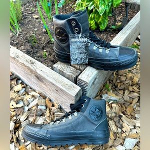 Converse hiking shoe